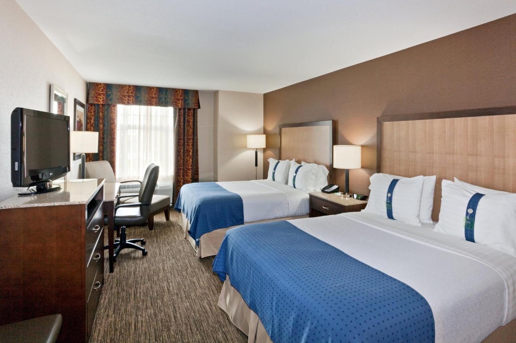 Holiday Inn Hotel & Suites Surrey East - Cloverdale By Ihg Eksteriør bilde