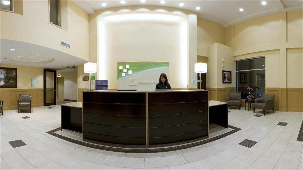 Holiday Inn Hotel & Suites Surrey East - Cloverdale By Ihg Interiør bilde